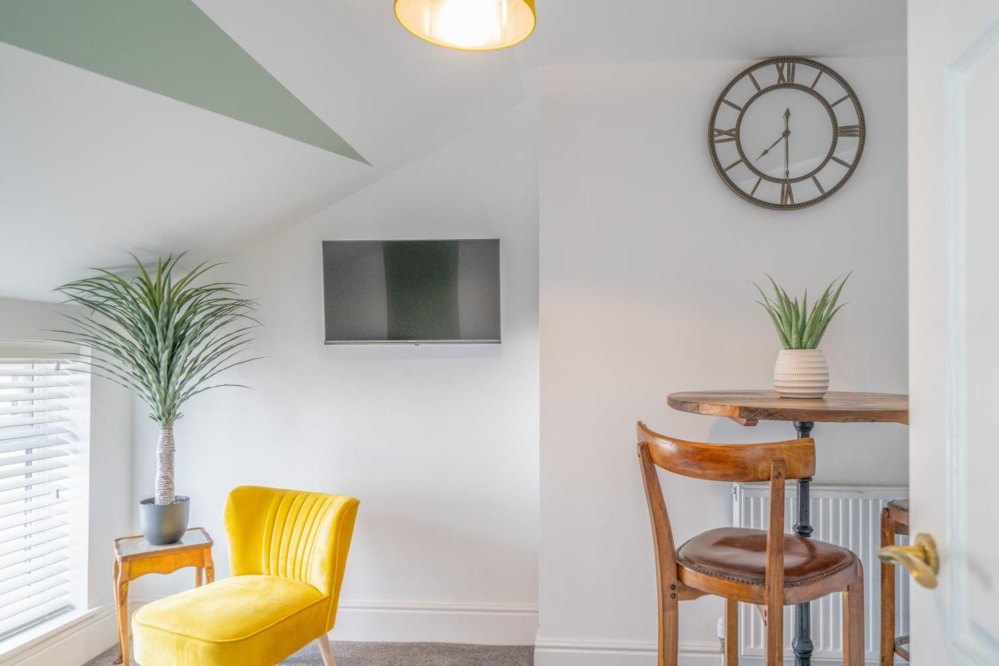Gorgeous New 1 Bedroom Penthouse Flat Morecambe Buitenkant foto