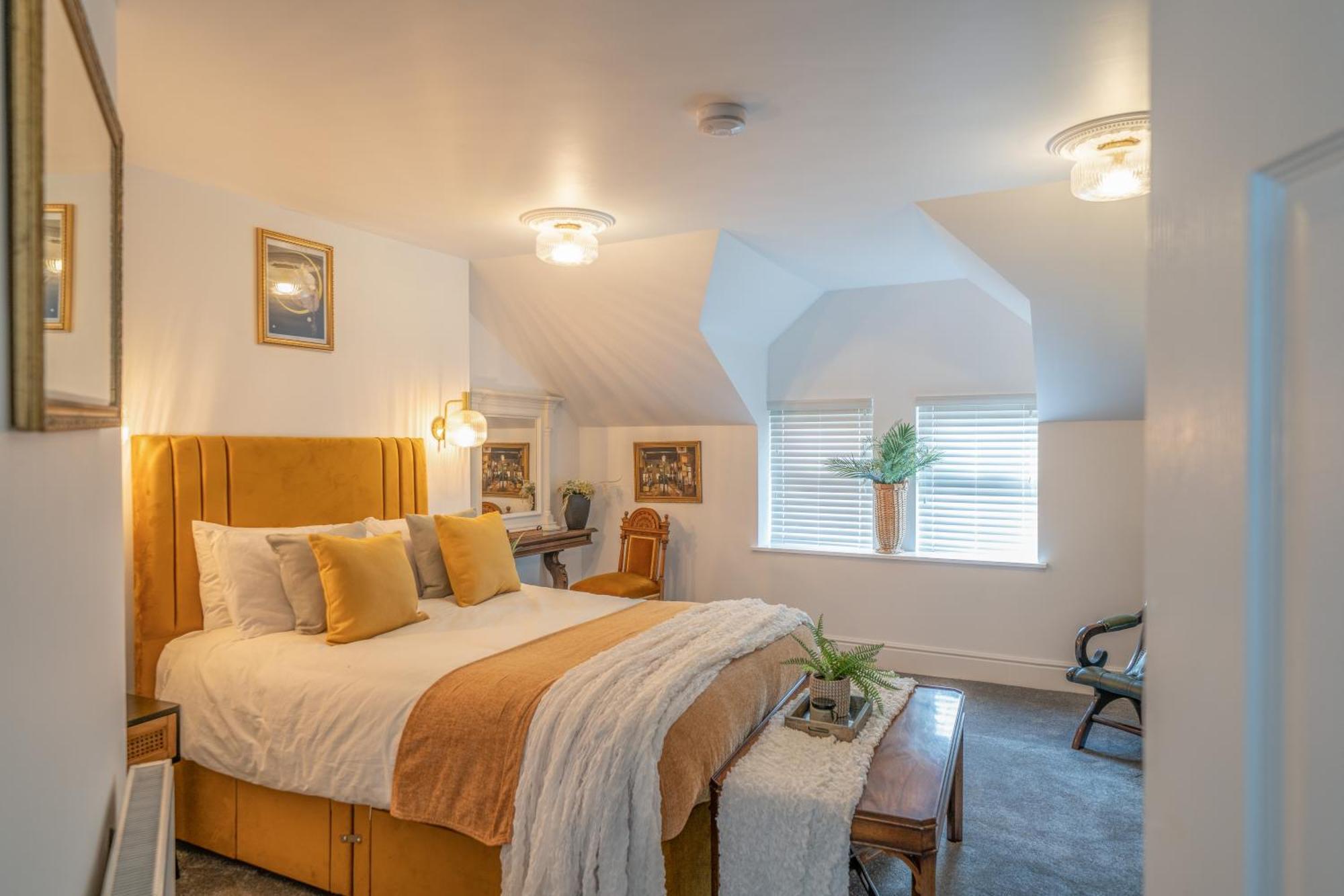 Gorgeous New 1 Bedroom Penthouse Flat Morecambe Buitenkant foto